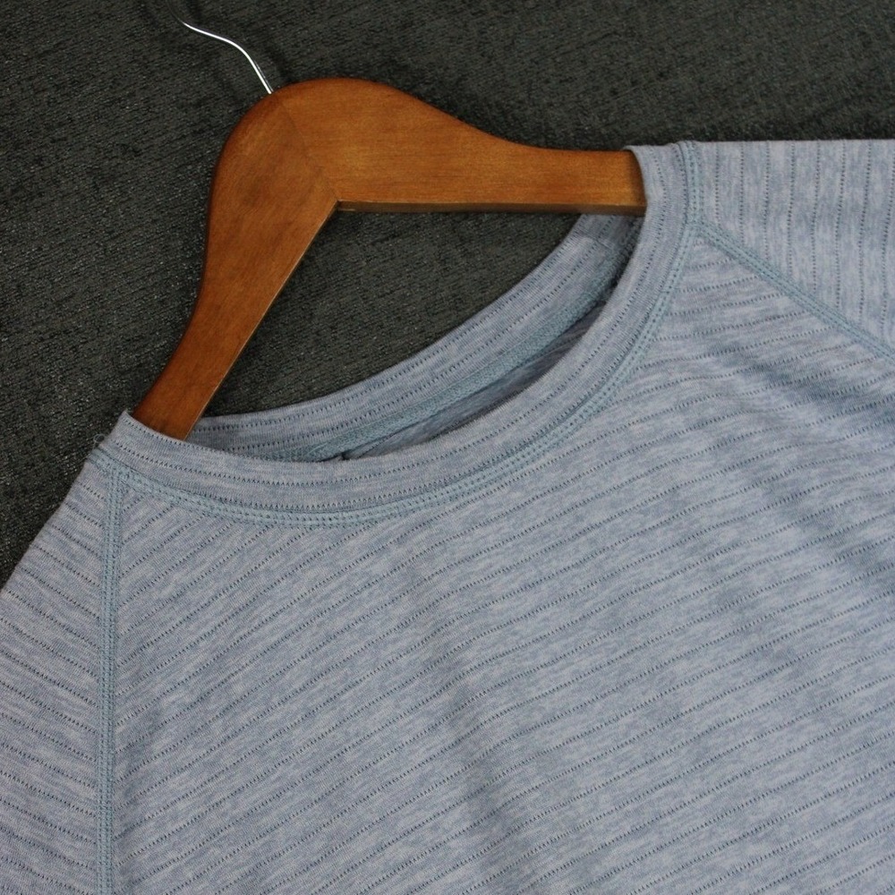 Mondetta Outdoor Project Mens Small Blue Heathered Short Sleeve Active Shirt
